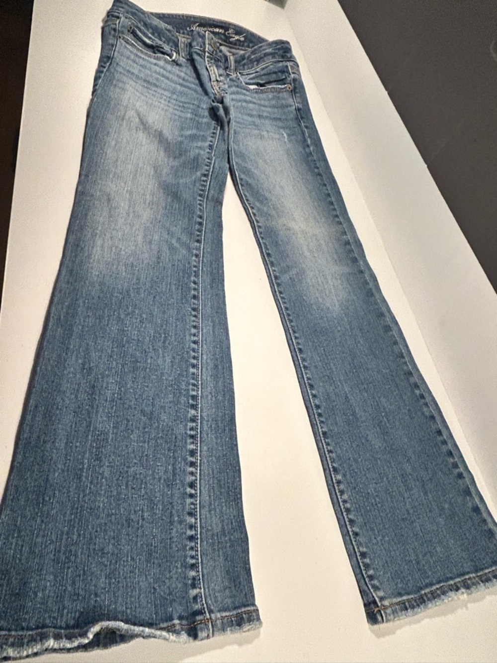 American Eagle Favorite Boyfriend Jeans Women Size 2 Bootcut Flare Stretch Denim